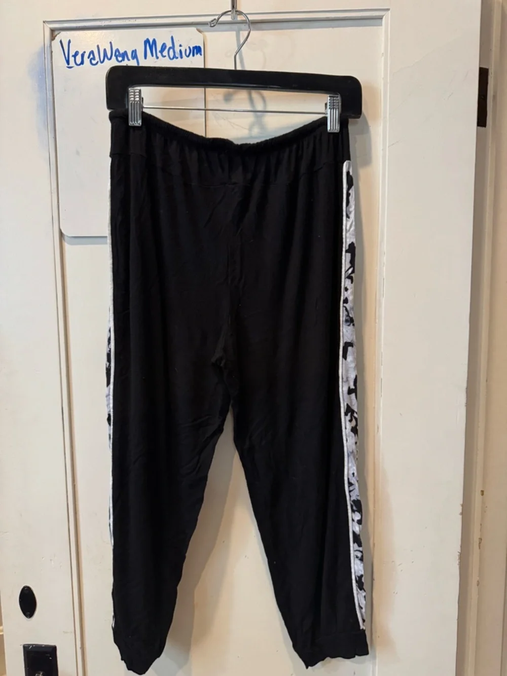 Simply Vera Vera Wang Black Jogger Pants Buttery Soft Feel